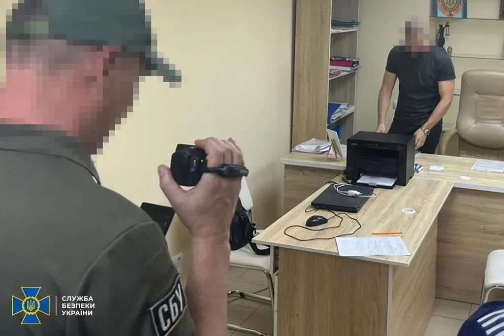 У Запоріжжі викрили сімейну групу адвокатів, які організували схему для ухилянтів