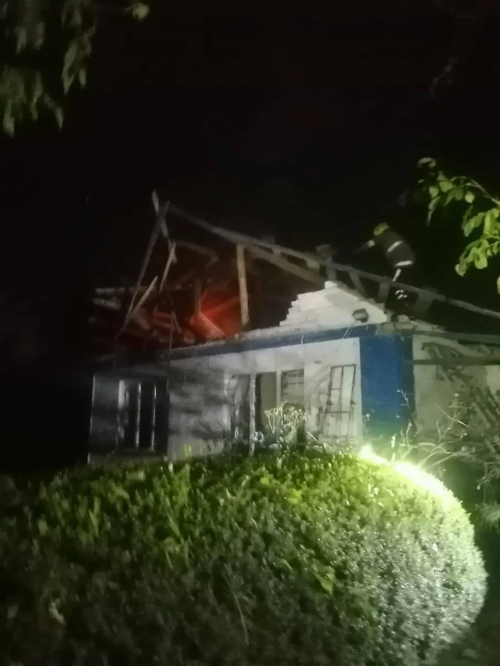 Нічна атака на Полтавщину: дрони ворога пошкодили будівлі та інфраструктуру