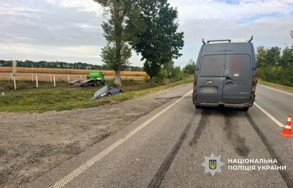 На трасі Полтава–Олександрія зіткнулися два авто: постраждали жінки