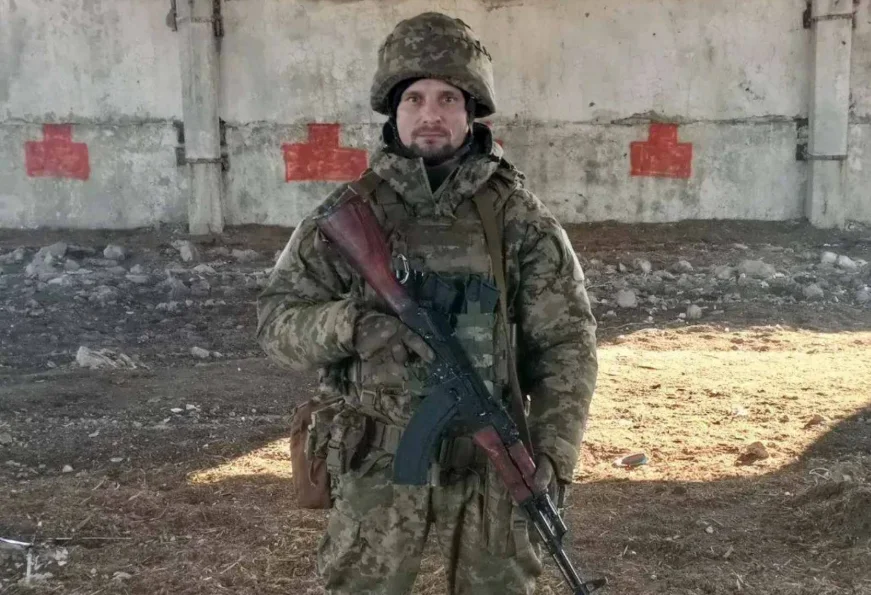 У Мачухах віддали шану полеглому воїну Ігорю Анікієнку
