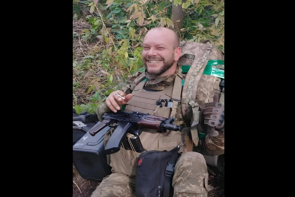 Велика Багачка попрощалася із загиблим воїном Сергієм Грищенком