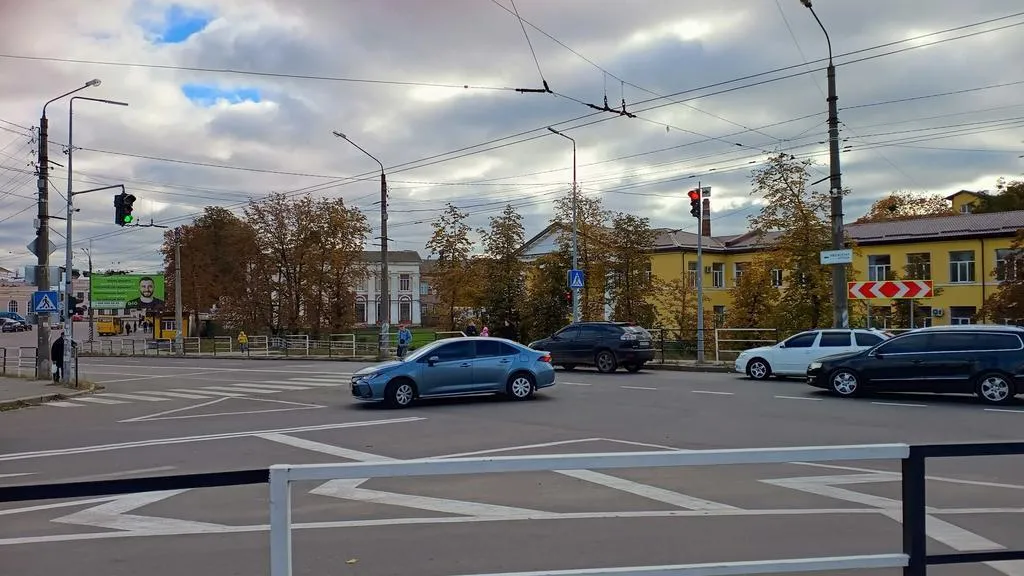 У Полтаві знову запрацював світлофор біля Південного вокзалу