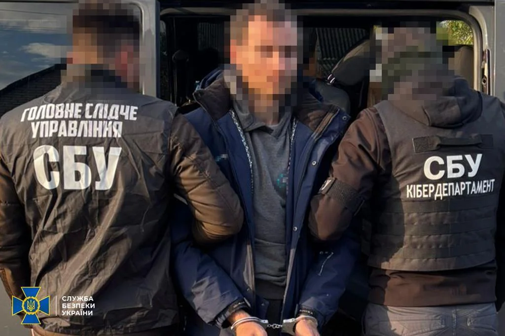 На Полтавщині СБУ затримала агента фсб, який збирав координати для ракетного удару по Миргороду