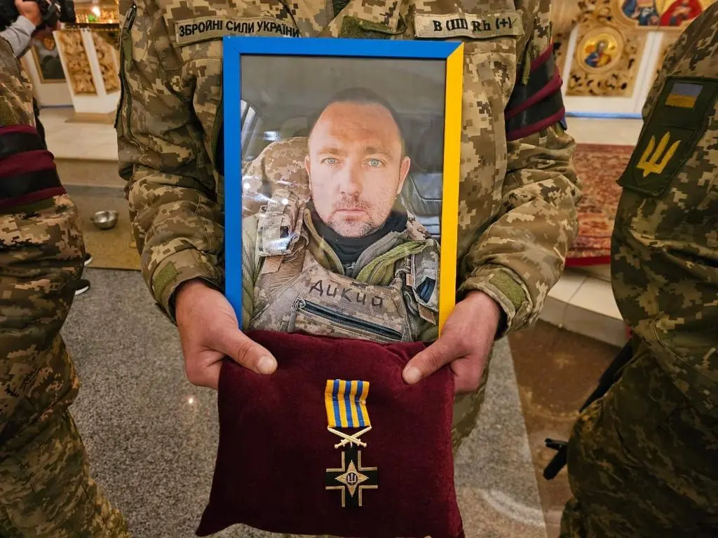 Полтавська громада попрощалася з двома загиблими захисниками України