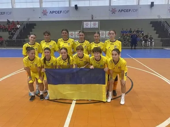 Гребінківські школярки стартували у складі дівочої збірної України на світовому футзальному турнірі в Бразилії