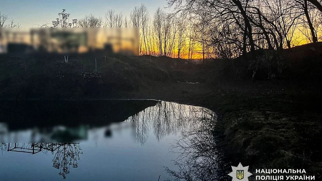 У Хоролі на Полтавщині у водоймі знайдено тіло чоловіка
