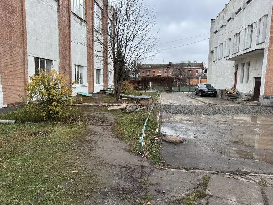 У Полтавському педуніверситеті відновили опалення та гарячу воду після ремонту тепломереж