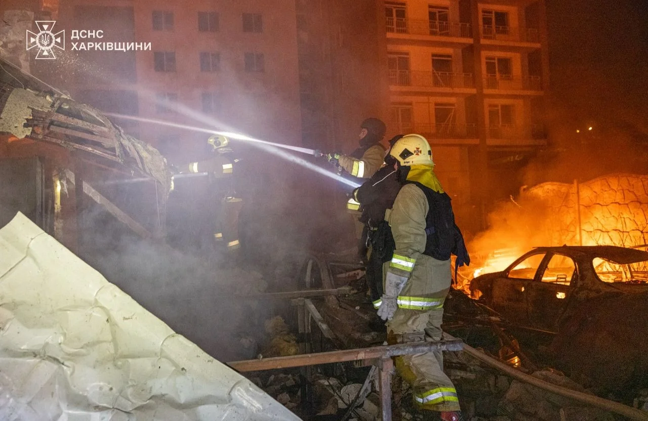 Нічна атака дронів: Росія випустила 162 безпілотники по Україні