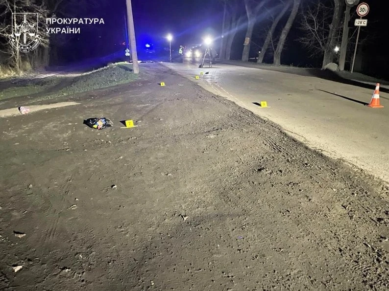 Поліцейський підозрюється у смертельному ДТП, що забрало життя двох сестер на Полтавщині