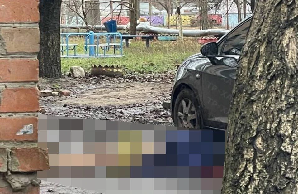 У Розсошенцях чоловік загинув, випавши з вікна п’ятого поверху