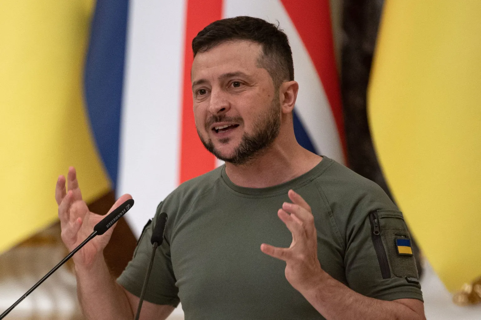 Зеленський повідомив про змістовні переговори зі США щодо мирного процесу