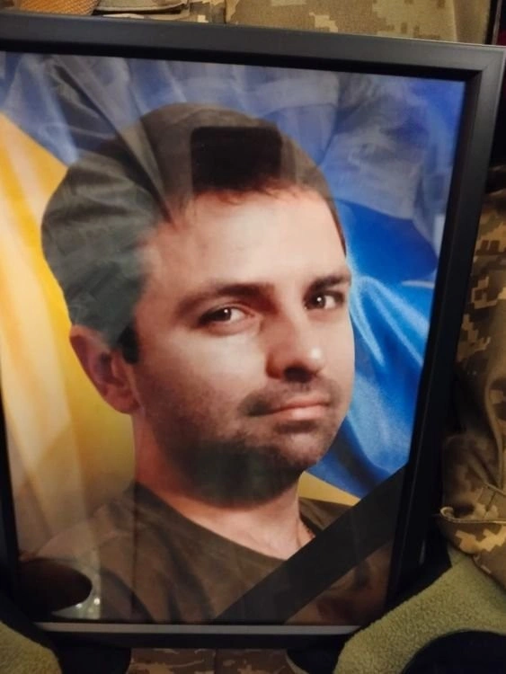 Полтава попрощалася із двома героями: Олегом Сенем та Сергієм Кривошеєм