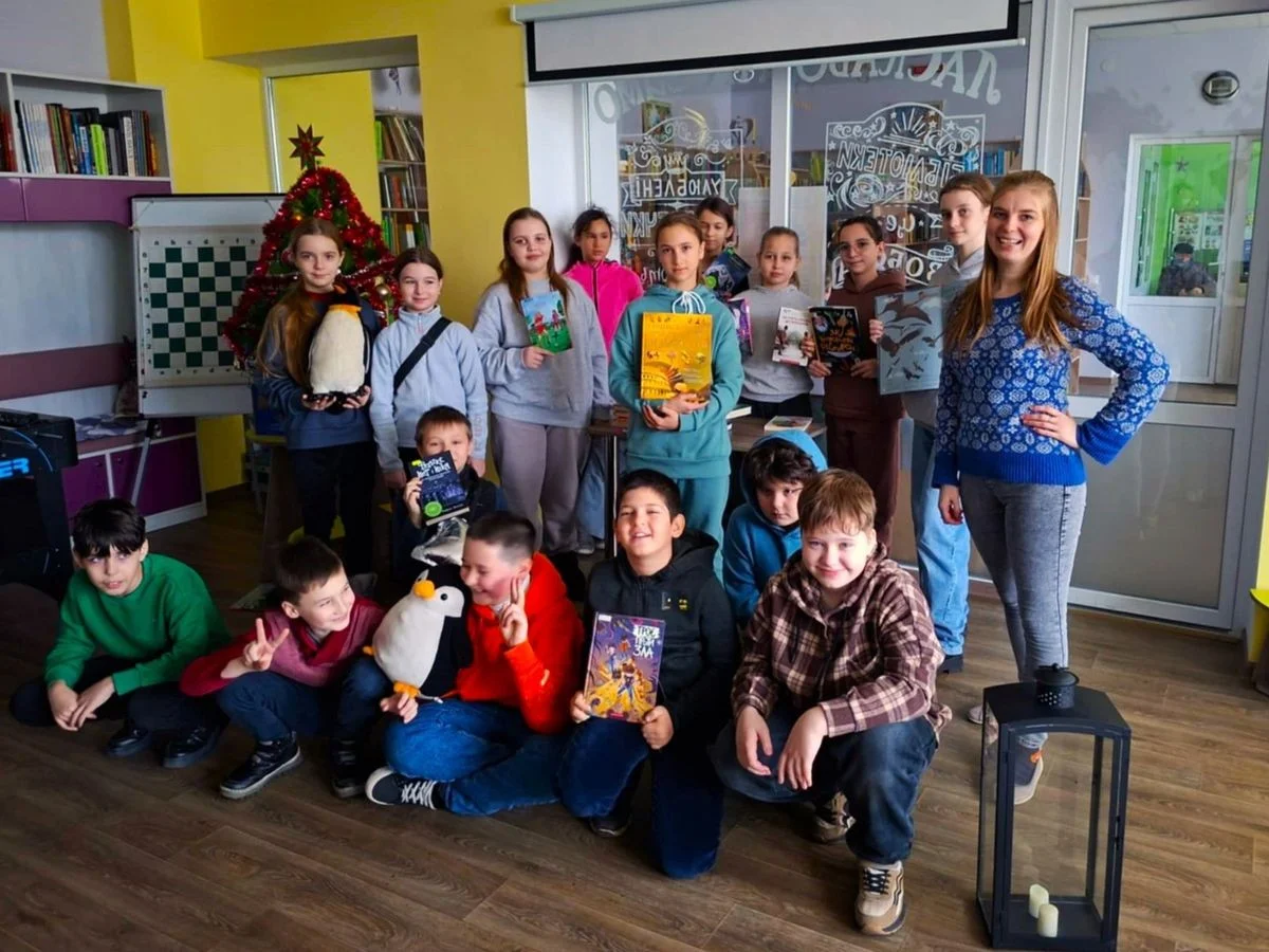 Учні школи №25 поринули у світ книг на бібліотечному уроці