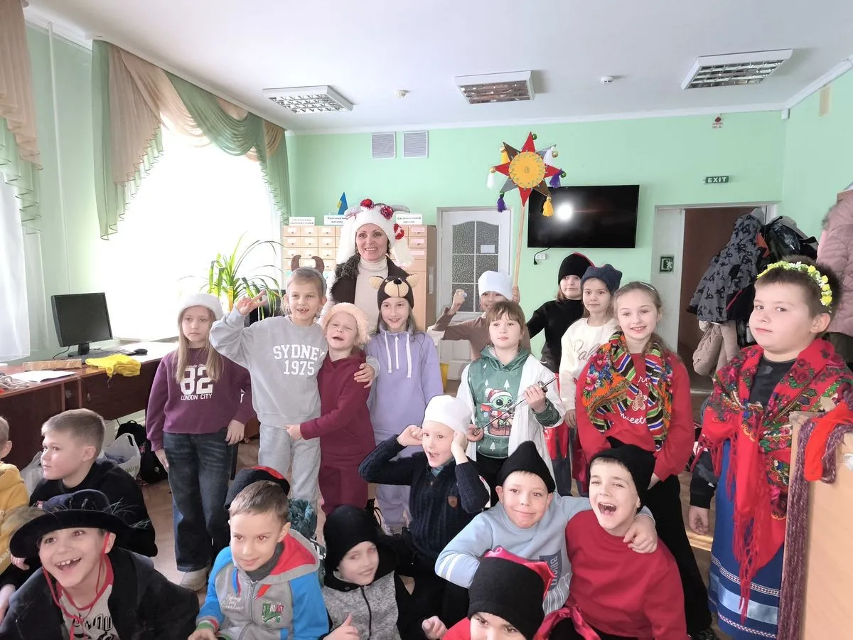 Новорічні традиції в Полтаві: маленькі полтавці святкують за старовинними звичаями