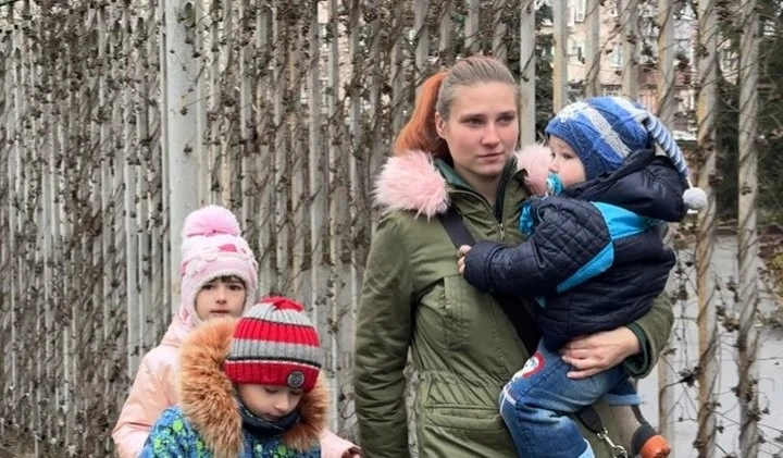 Спадщина під питанням: жінка з п’ятьма дітьми не може повернути будинок померлої матері