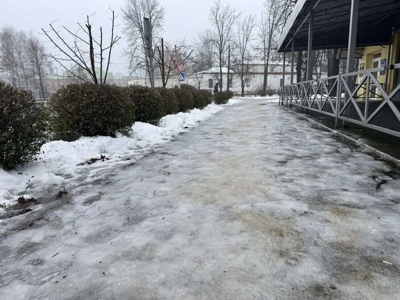 Ожеледиця в Полтаві: травмпункт переповнений пацієнтами