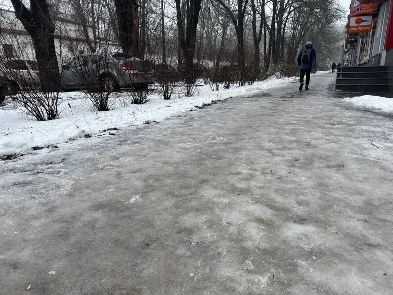 Ожеледиця в Полтаві: травмпункт переповнений пацієнтами