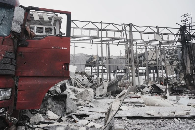 «Нова пошта» розпочинає відбудову термінала в Харківській області після атаки росіян