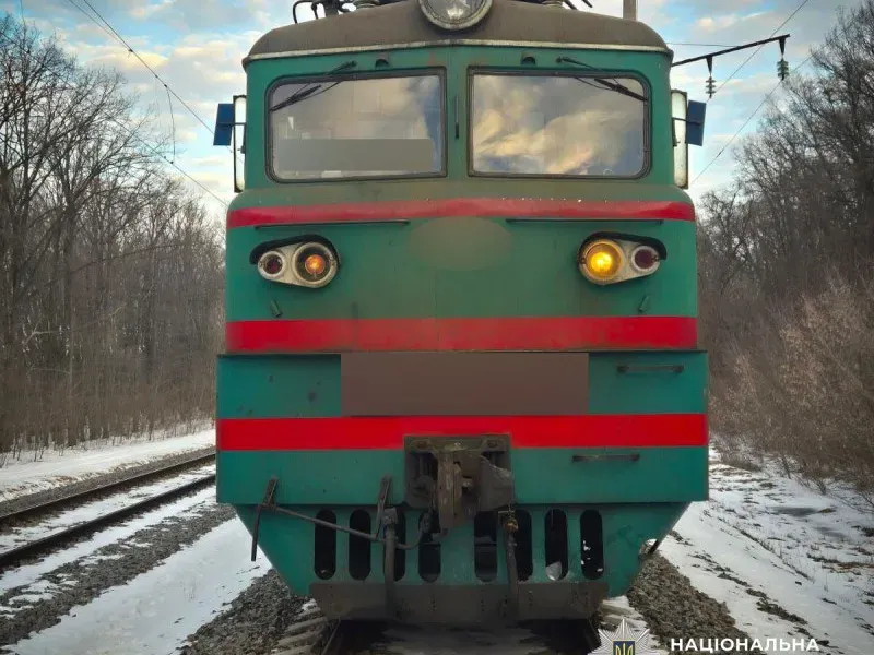 Смертельна ДТП на залізниці: на Полтавщині електротяг збив жінку