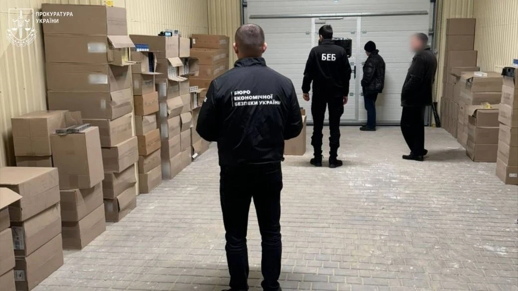 Тютюновий бізнес у месенджерах: в Одесі засудили організатора нелегальної мережі