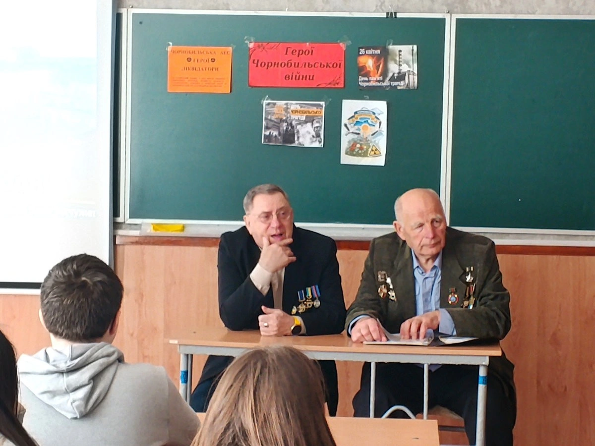 У Полтаві відбулася зустріч школярів із ліквідаторами аварії на ЧАЕС