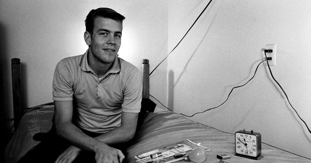 Ціна безсоння: як шкільний експеримент 1964 року зруйнував життя рекордсмена