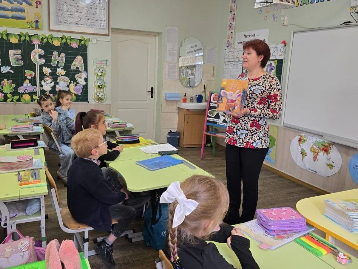 Полтавська малеча поринула у казковий світ книги «Мед для мами»