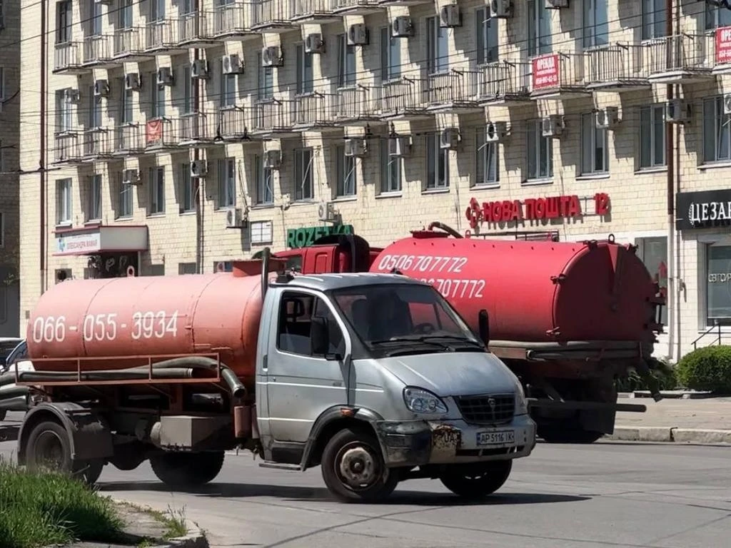 Полтавська влада шукає компроміс з перевізниками нечистот через масштабні штрафи
